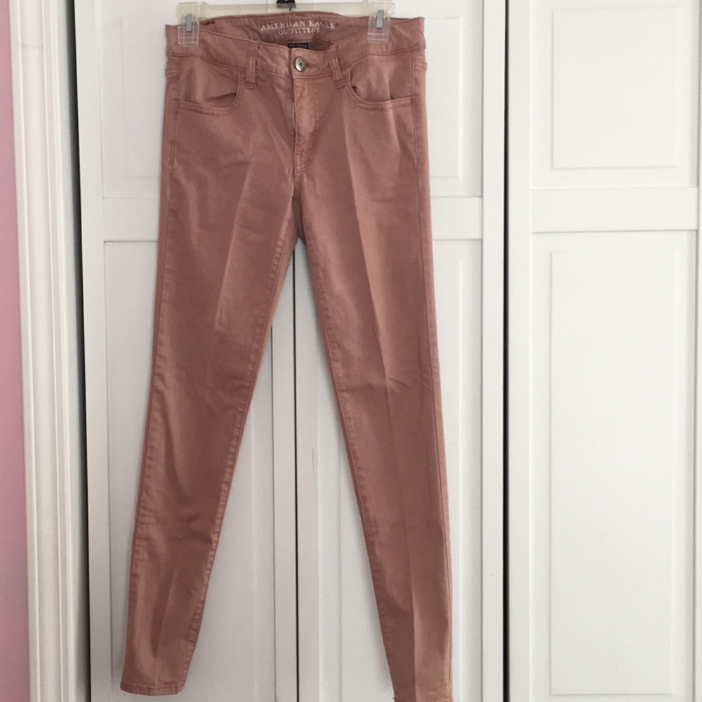 AE mauve colored jegging